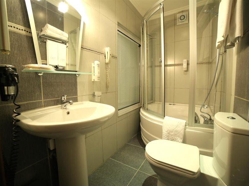 Tria Elegance Istanbul Hotel Bagian luar foto