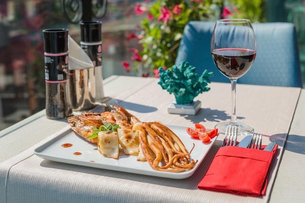 Tria Elegance Istanbul Hotel Bagian luar foto