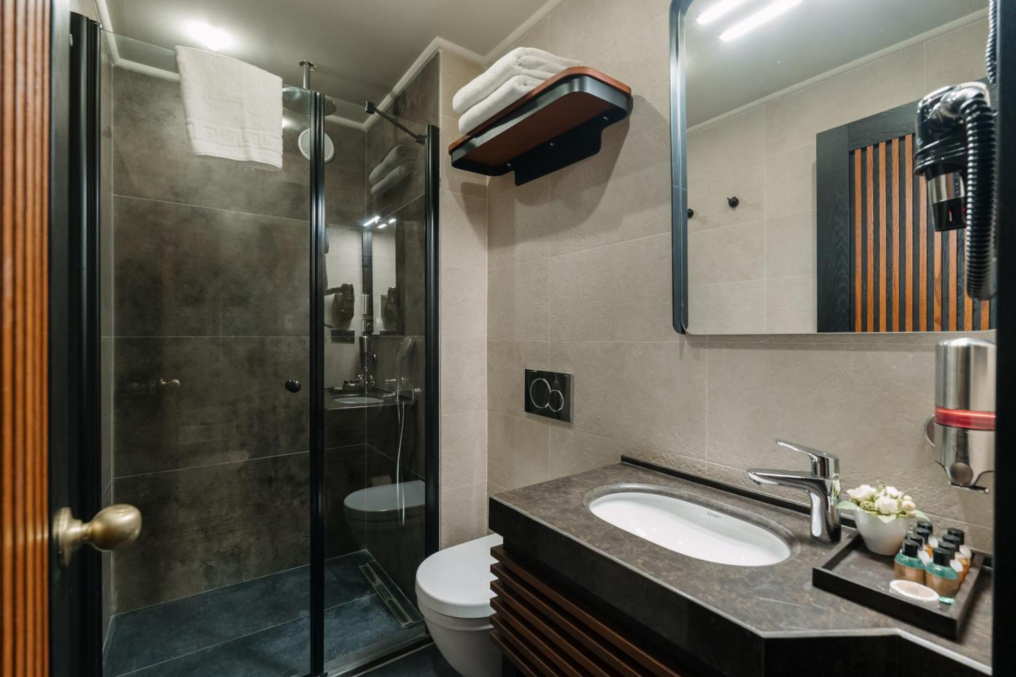 Tria Elegance Istanbul Hotel Bagian luar foto