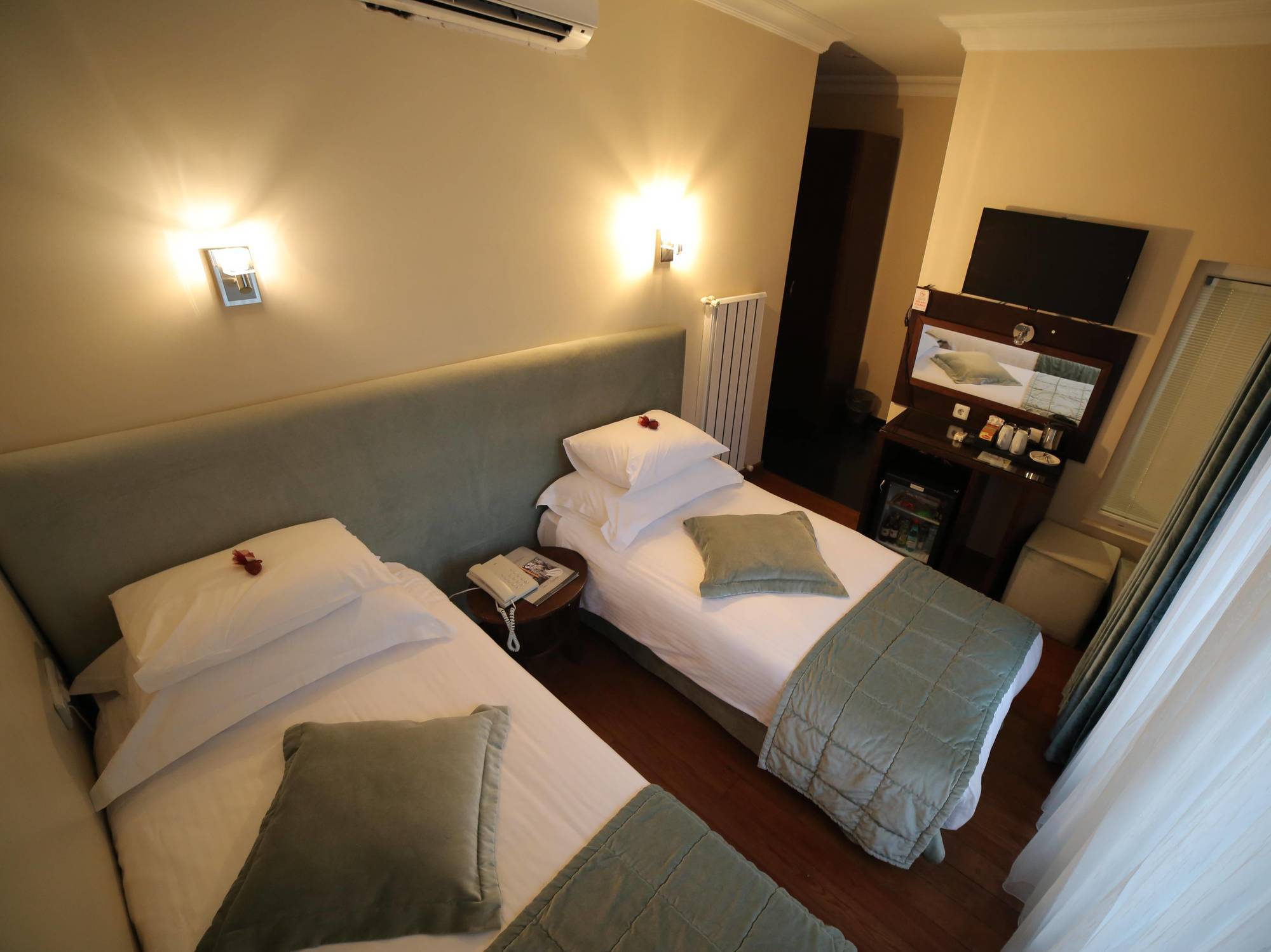 Tria Elegance Istanbul Hotel Bagian luar foto